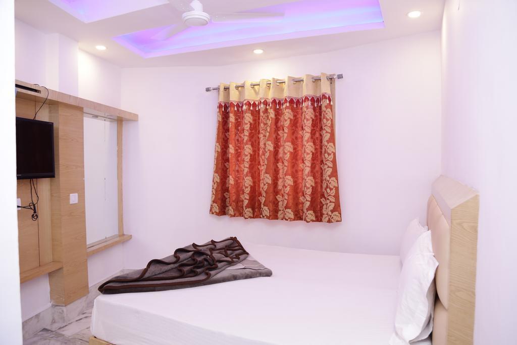 Friends Hostel By Backpackers Heaven- New Delhi Railway Station - Paharganj Exteriör bild